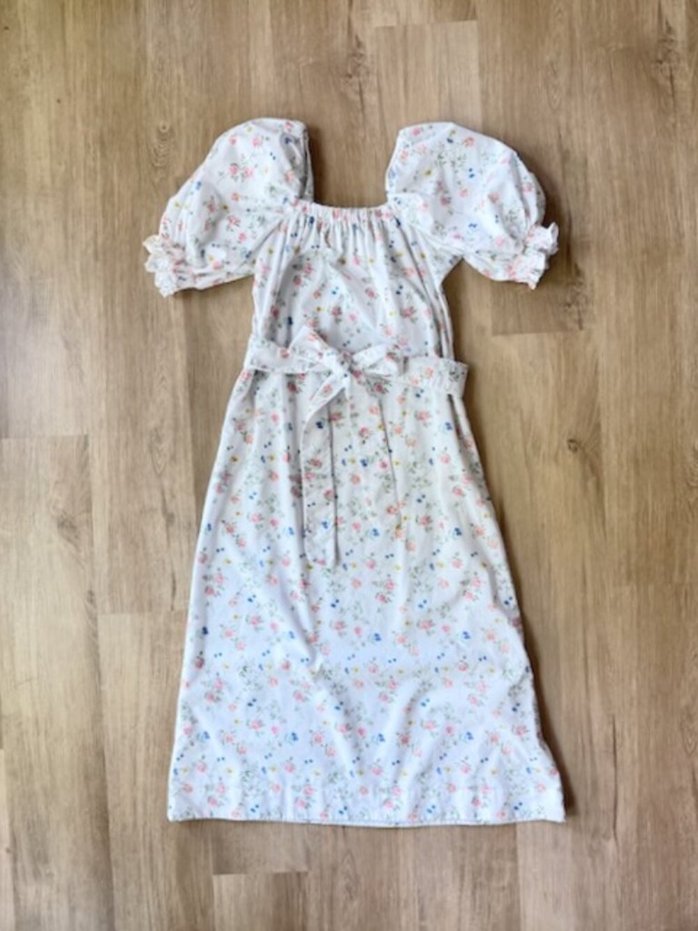 Dondolo White Floral Puff Sleeve Midi Dress XS